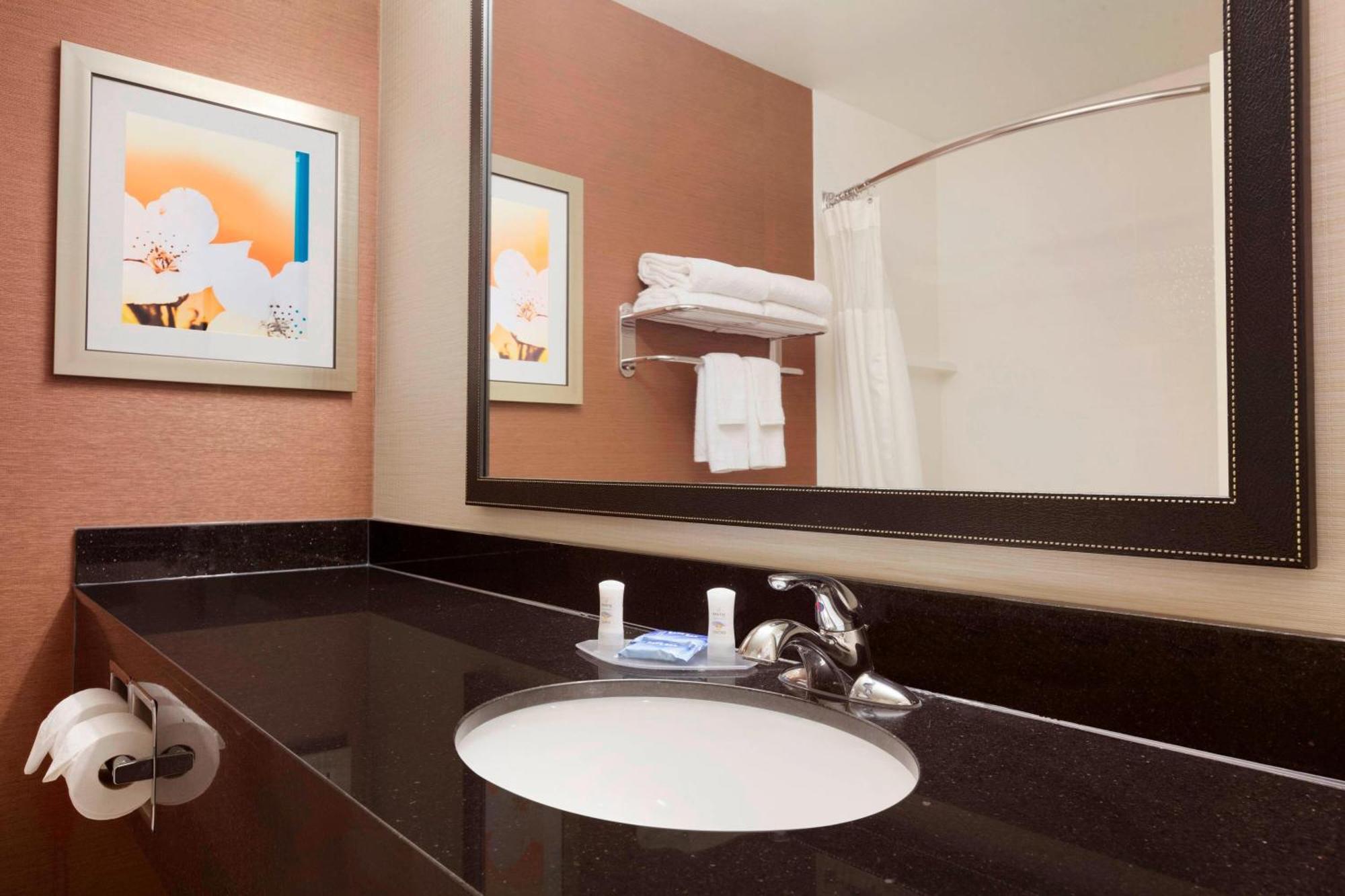Fairfield Inn & Suites Longview Esterno foto